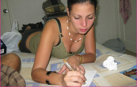 Latina guarra con ricas tetas