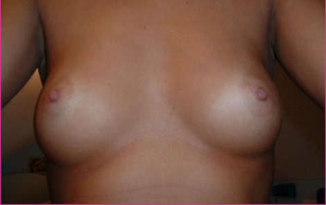 Una bella morena amateur