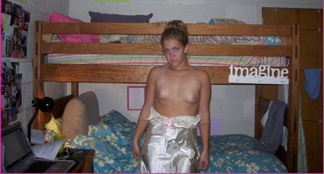 Guarra vecinita en pijama