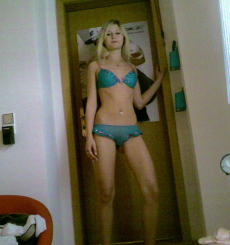 Vecina modelo de lencer�as