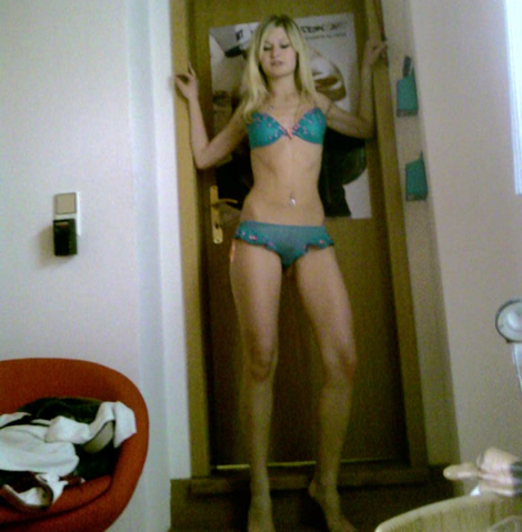 Vecina modelo de lencer�as