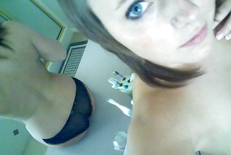 Morena tetona atrevida por webcam